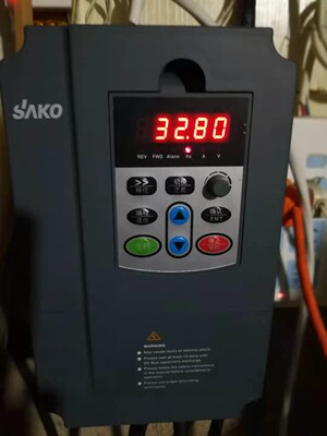 “打磨拋光機(jī)應(yīng)用變頻技術(shù)實現(xiàn)自動化”